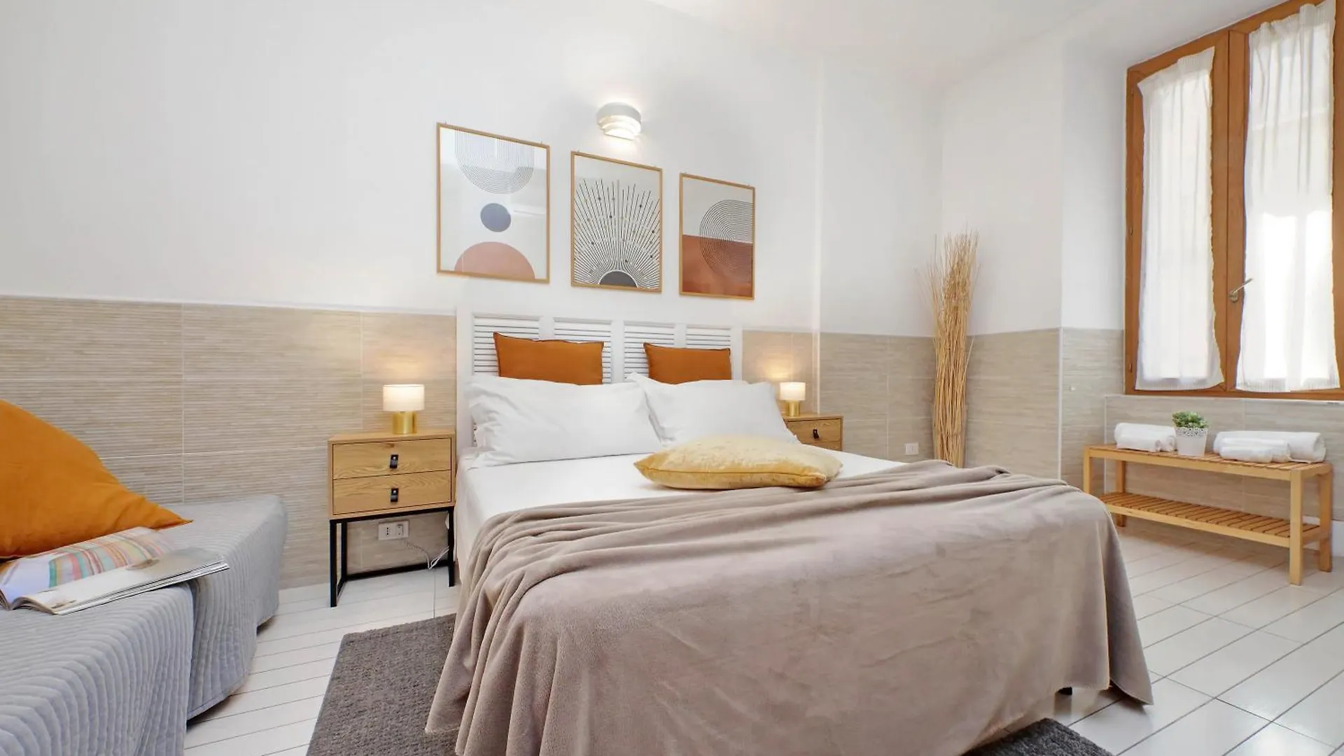 Opera Inn Suites - Rooms And Apartments Рим 0*,  Италия
