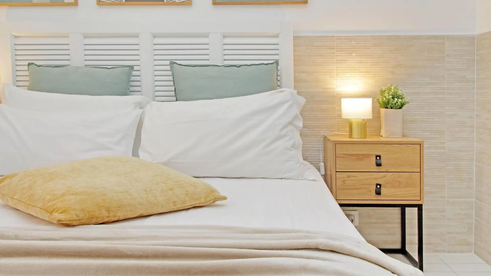 Opera Inn Suites - Rooms And Apartments Рим Отель типа 